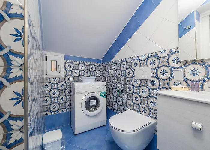 Camilla House - De Vivo Realty Дом отдыха